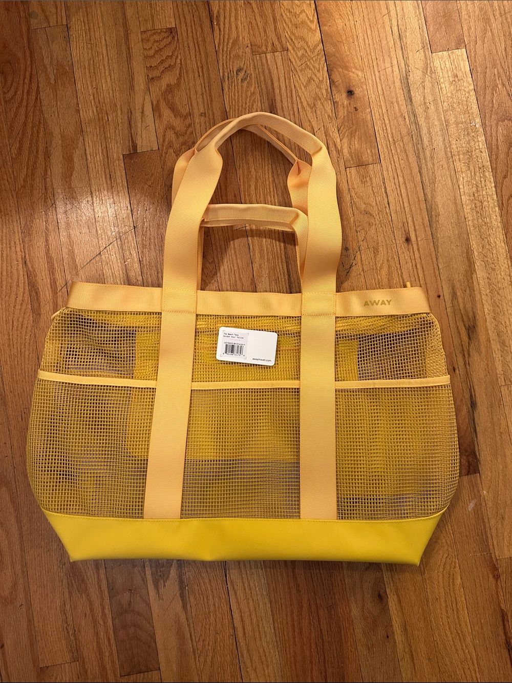 NWT Away Beach Tote in Golden Hour Yellow - Picture 10 of 11